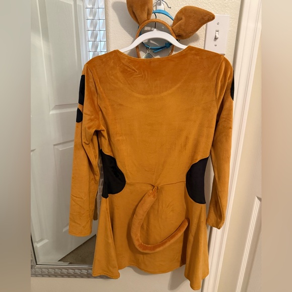 Spirit Halloween Scooby-Do Dress Costume Size Medium - Picture 3 of 4